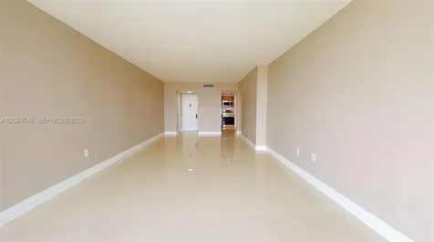 20100 W Country Club Drive Aventura FL 33180