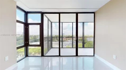 20100 W Country Club Drive Aventura FL 33180