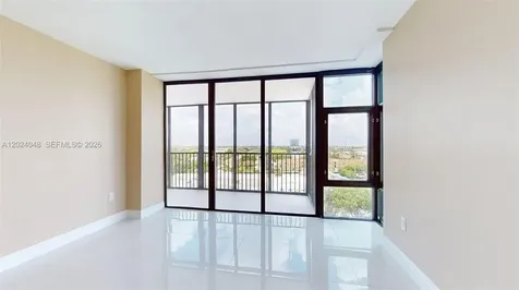 20100 W Country Club Drive Aventura FL 33180