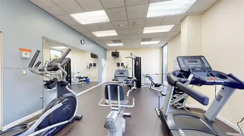 20100 W Country Club Drive Aventura FL 33180