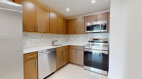20100 W Country Club Drive Aventura FL 33180