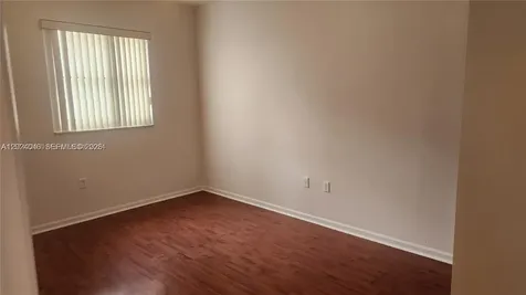 185 SE 14th Terrace Miami FL 33131