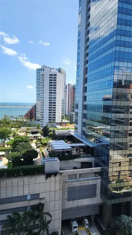 185 SE 14th Terrace Miami FL 33131