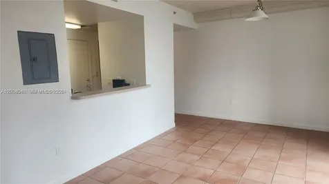185 SE 14th Terrace Miami FL 33131