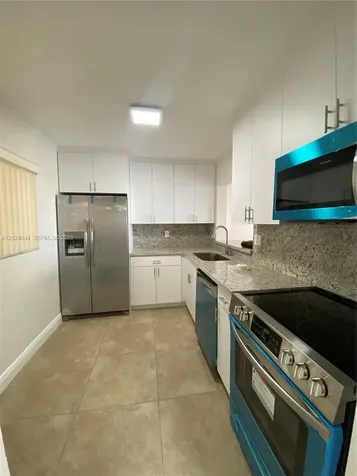 8635 NW 8th Street Miami FL 33126