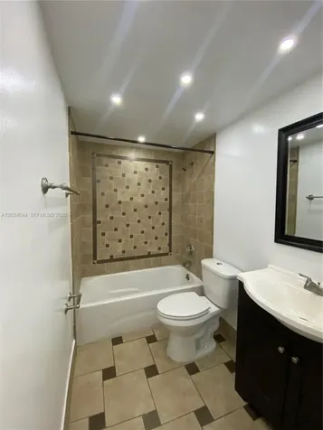 8635 NW 8th Street Miami FL 33126