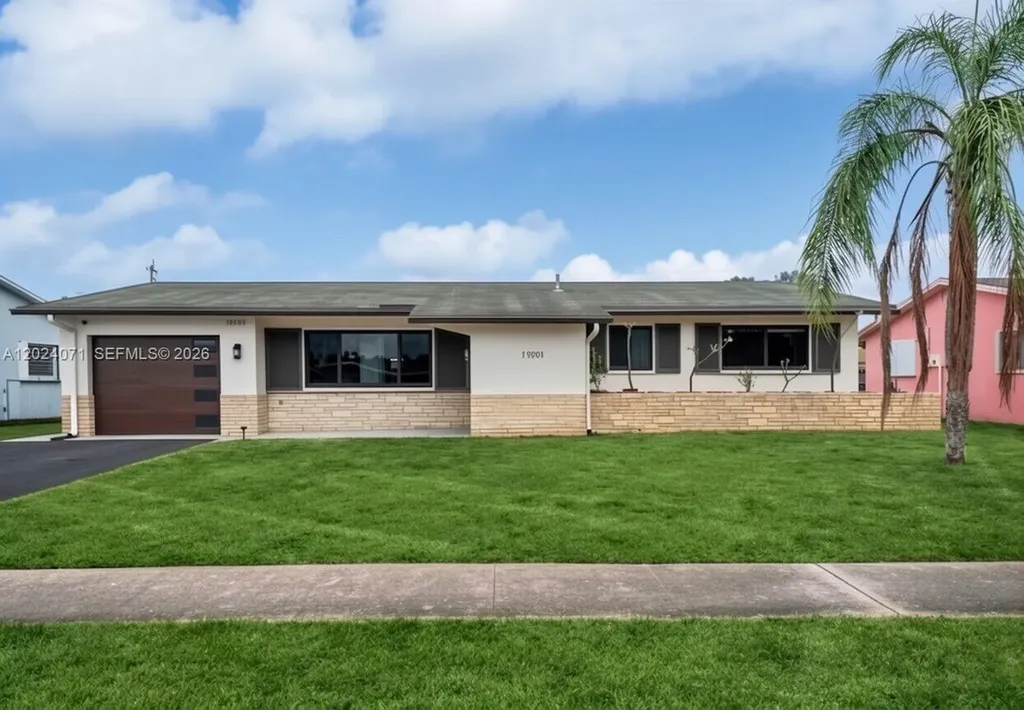 11901 NW 23rd Street Pembroke Pines FL 33026