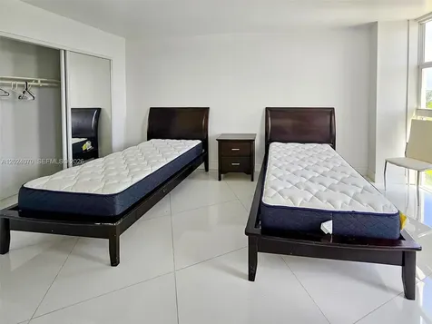 100 Bayview Drive Sunny Isles Beach FL 33160