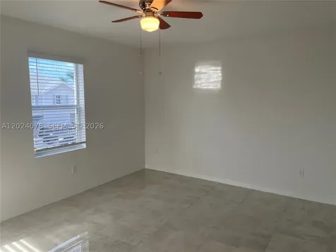 906 SE 17th Street Homestead FL 33034