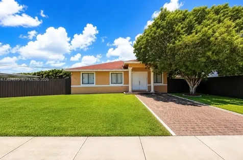 11001 SW 218th Terrace Miami FL 33170