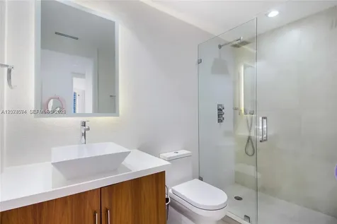888 Brickell Key Drive Miami FL 33131