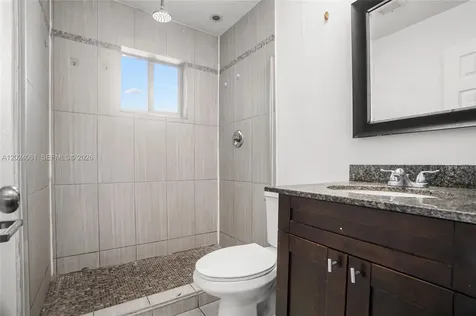 37 SW 14th Street Dania Beach FL 33004