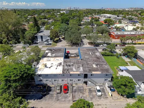 37 SW 14th Street Dania Beach FL 33004