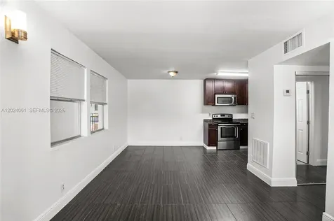 37 SW 14th Street Dania Beach FL 33004