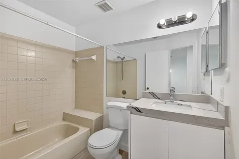 5843 Woodlands Boulevard Tamarac FL 33319
