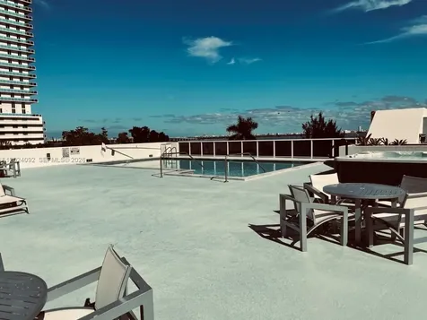 601 NE 23rd Street Miami FL 33137