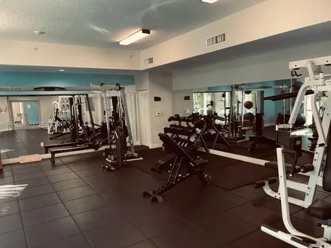 601 NE 23rd Street Miami FL 33137
