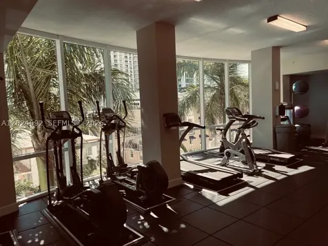601 NE 23rd Street Miami FL 33137