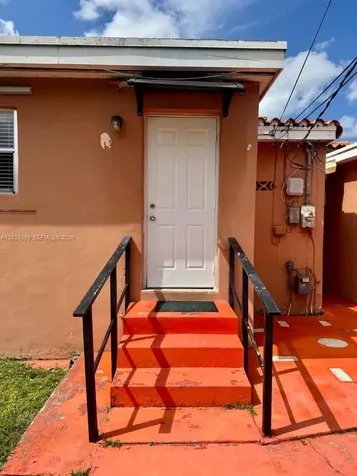 300 E 37th Street Hialeah FL 33013