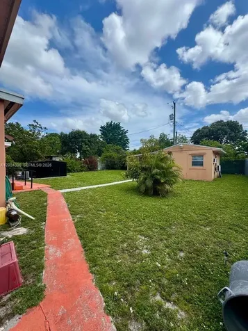 300 E 37th Street Hialeah FL 33013