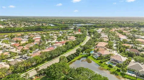 885 Tanglewood Circle Weston FL 33327