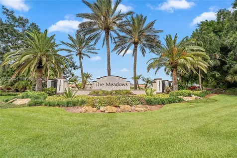 885 Tanglewood Circle Weston FL 33327