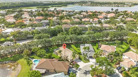 885 Tanglewood Circle Weston FL 33327