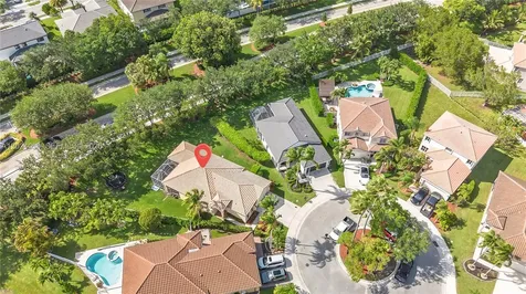 885 Tanglewood Circle Weston FL 33327