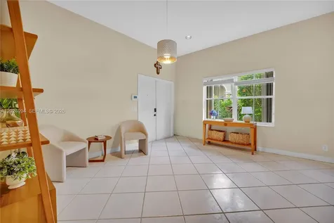 885 Tanglewood Circle Weston FL 33327