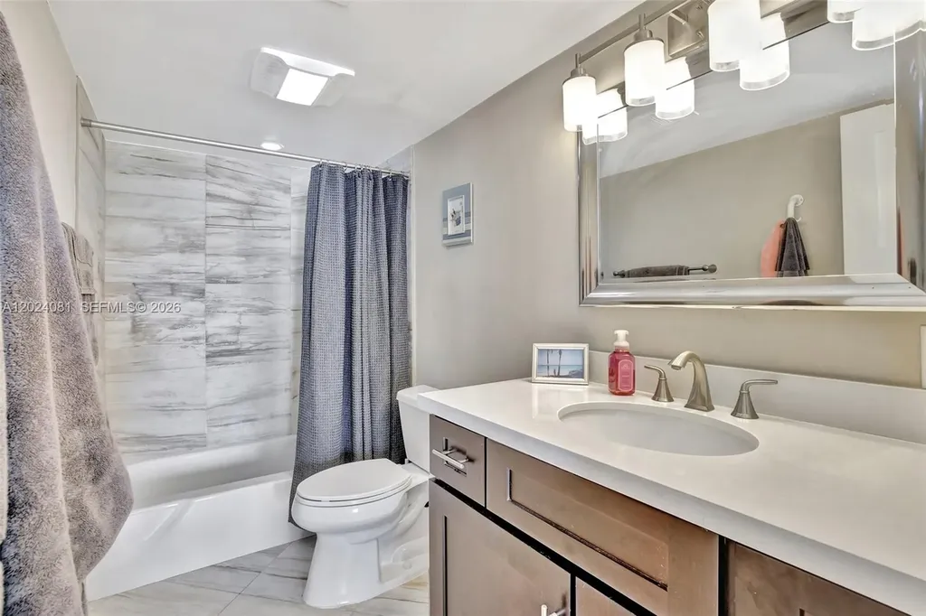 3000 E Sunrise Boulevard Fort Lauderdale FL 33304