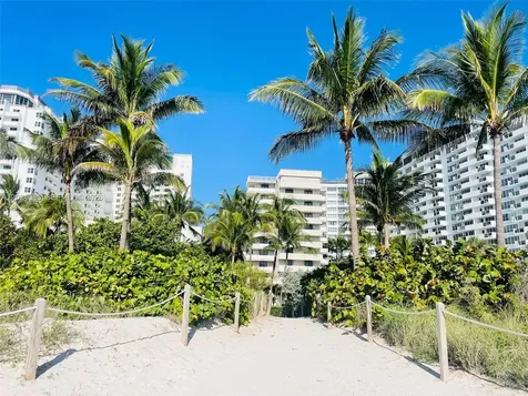 1623 Collins Avenue Miami Beach FL 33139