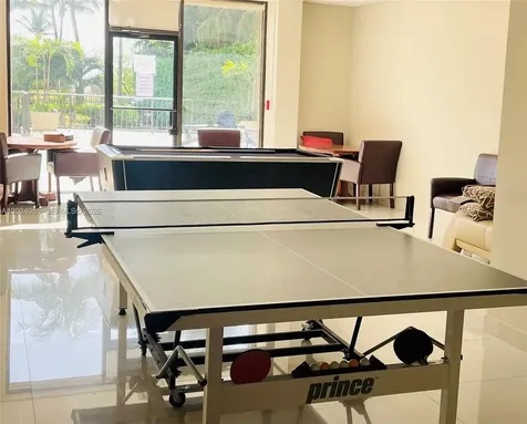 1623 Collins Avenue Miami Beach FL 33139
