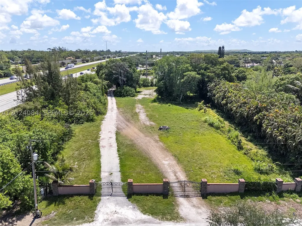 5680 Pinetree Road Parkland FL 33067