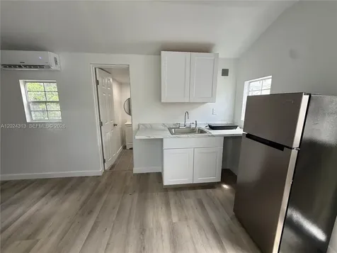 3101 NW 6th Street Miami FL 33125