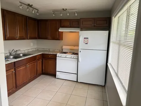588 Holly Drive Palm Beach Gardens FL 33410