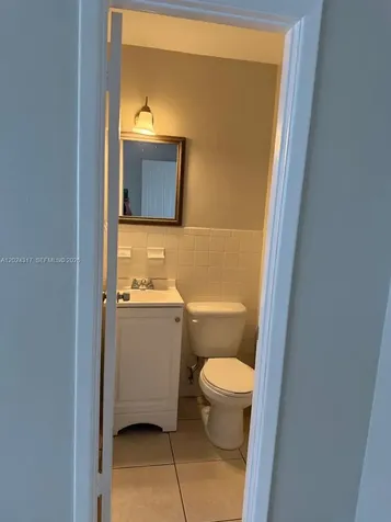 588 Holly Drive Palm Beach Gardens FL 33410