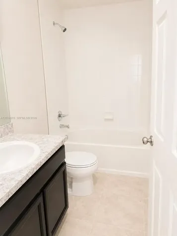 3327 Columbia Square Way Fort Pierce FL 34982