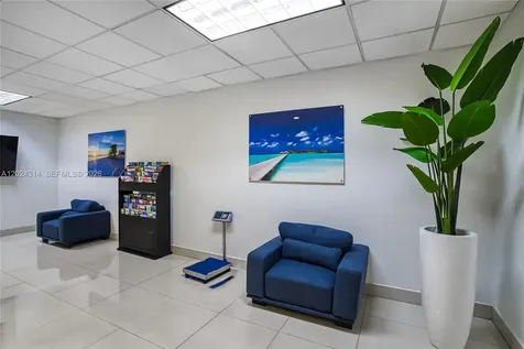 19370 Collins Avenue Sunny Isles Beach FL 33160