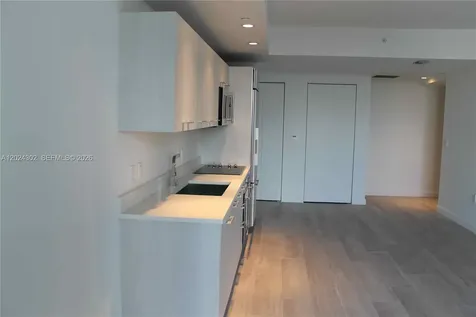 45 SW 9th Street Miami FL 33130