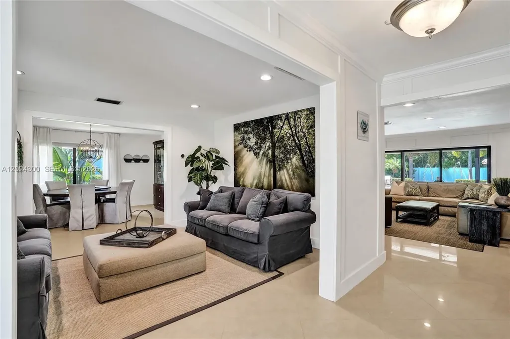 5569 Wind Drift Lane Boca Raton FL 33433