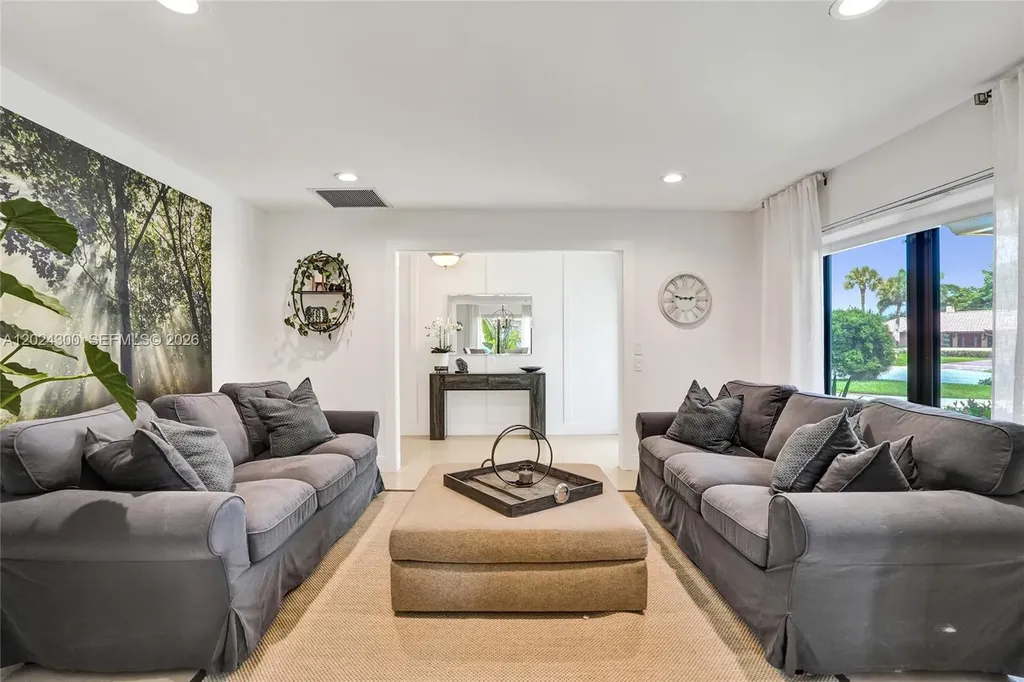 5569 Wind Drift Lane Boca Raton FL 33433