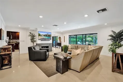 5569 Wind Drift Lane Boca Raton FL 33433