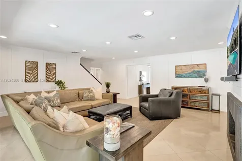 5569 Wind Drift Lane Boca Raton FL 33433