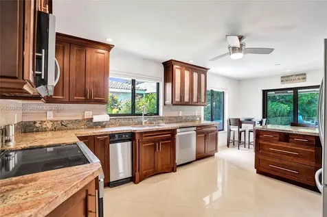 5569 Wind Drift Lane Boca Raton FL 33433