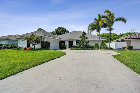 5569 Wind Drift Lane Boca Raton FL 33433