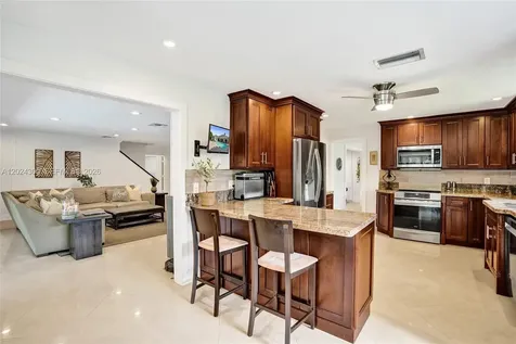 5569 Wind Drift Lane Boca Raton FL 33433