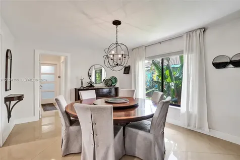 5569 Wind Drift Lane Boca Raton FL 33433