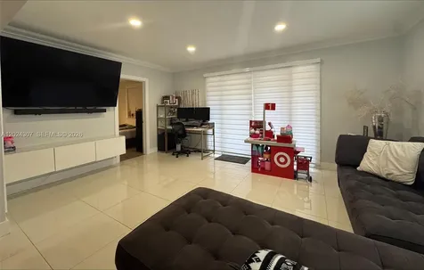 11235 NW 62nd Avenue Hialeah FL 33012