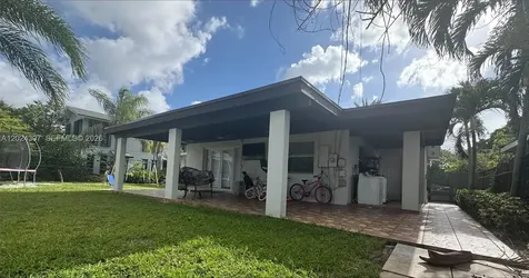 11235 NW 62nd Avenue Hialeah FL 33012