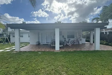 11235 NW 62nd Avenue Hialeah FL 33012